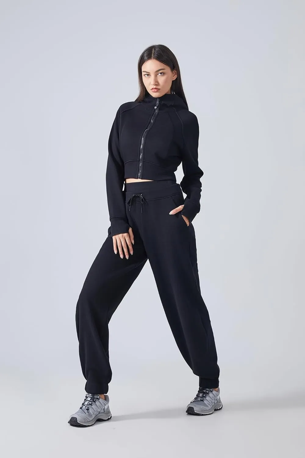 altiland Womens Zip Up Hoodies Cropped Sweatshirts Fleece Jackets Fall Outfits Casual Warm Tops with Thumb Holes